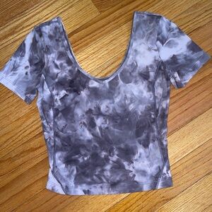 Lululemon cropped top